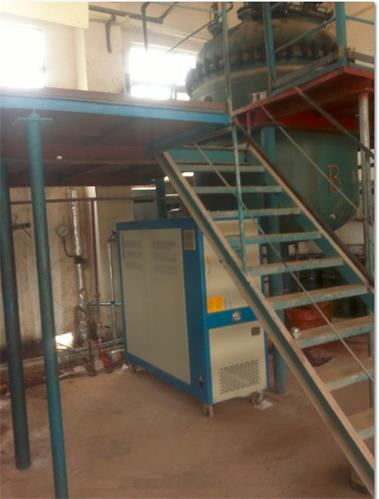 江蘇反應(yīng)釜導(dǎo)熱油加熱器，油加熱器系統(tǒng)，反應(yīng)釜油循環(huán)控溫系統(tǒng)